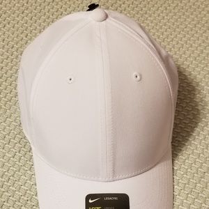 Nike Golf Legacy 91 Dri Fit Tech Logo Hat NWT
